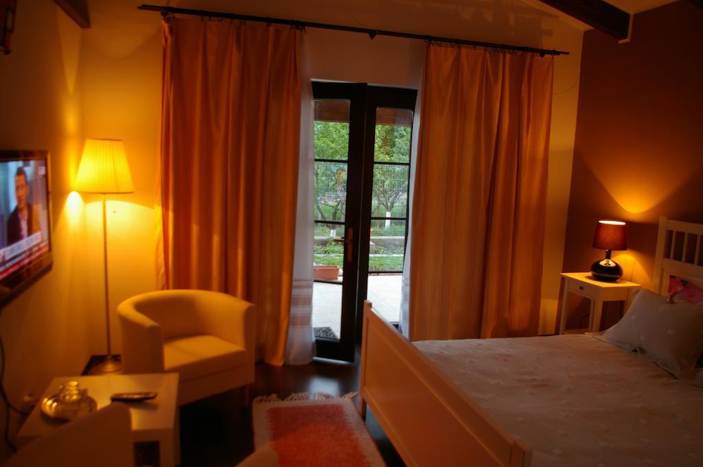 Pensiunea La Dolce Vita Băile Herculane Exterior foto
